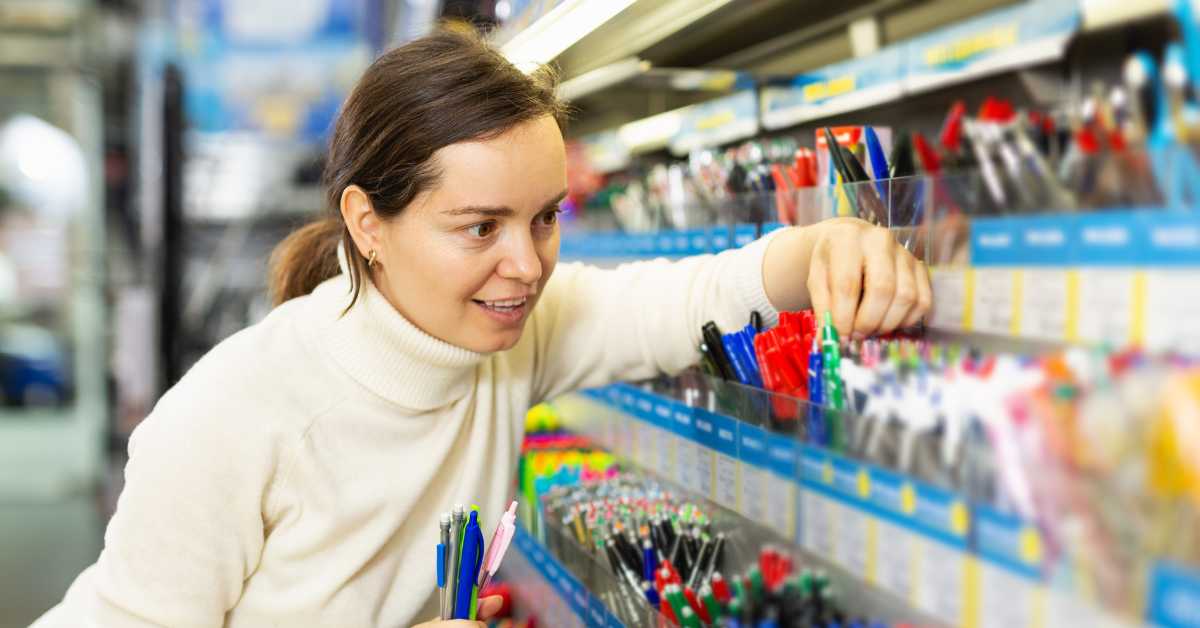 Etalase Toko ATK BPS